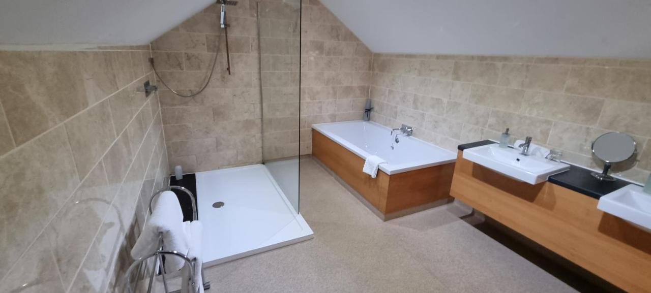 Ecclefechan Hotel Экстерьер фото